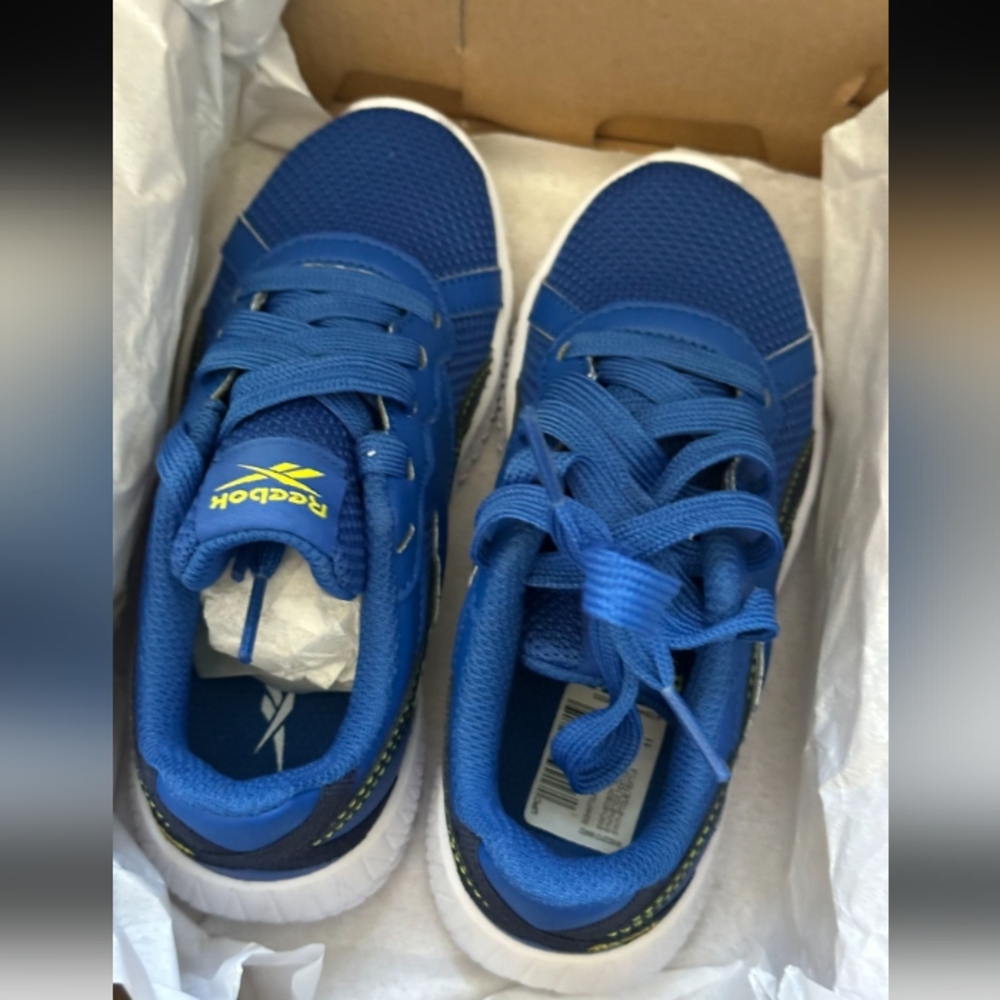 Infant Reeboks size 10.5 Blue - Picture 4 of 9